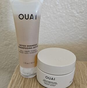 OUAI Hair Care Travel Duo - Detox Shampoo and Treatment